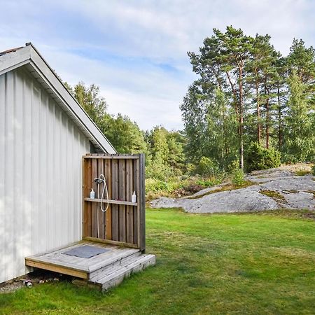 Cozy Home In Strmstad With Wifi Stromstad Luaran gambar
