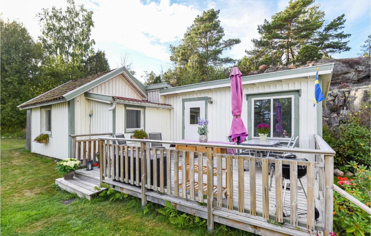 Cozy Home In Strmstad With Wifi Stromstad Luaran gambar