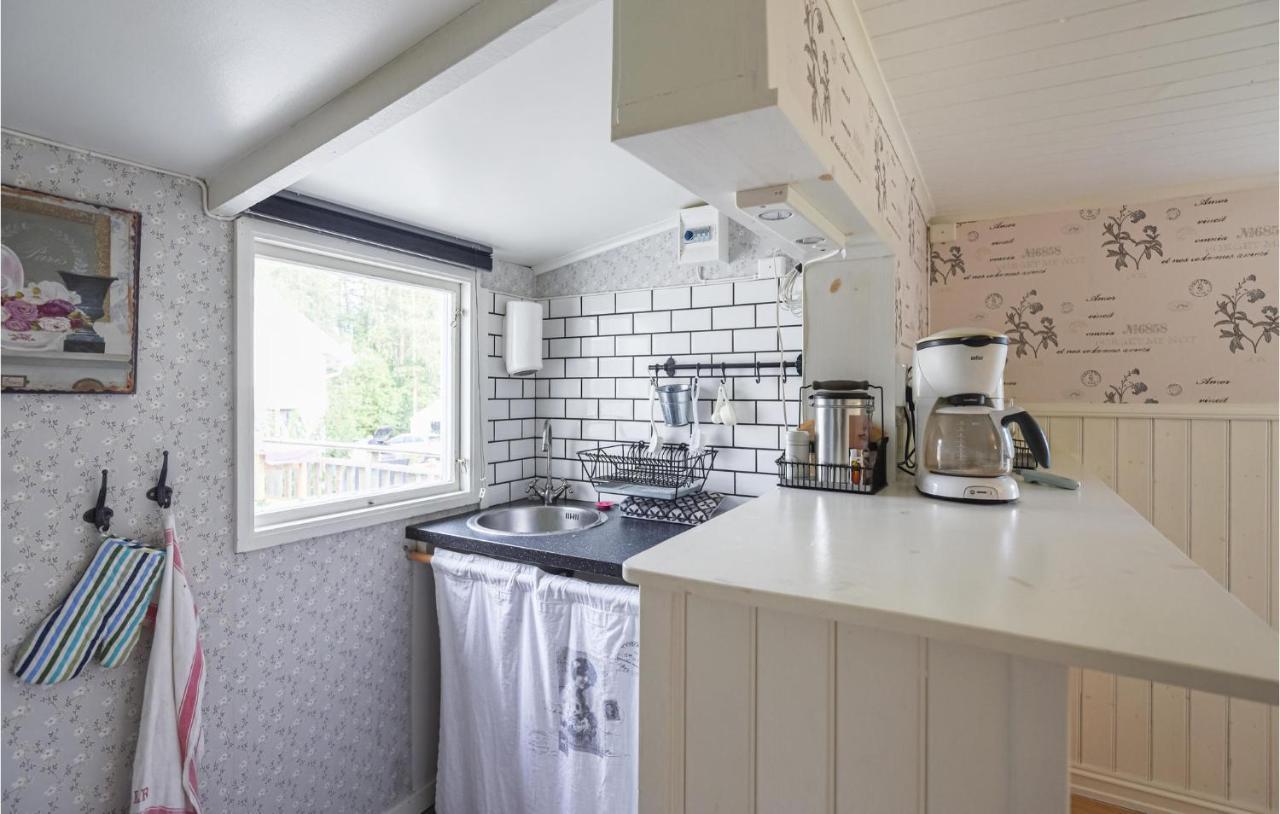 Cozy Home In Strmstad With Wifi Stromstad Luaran gambar